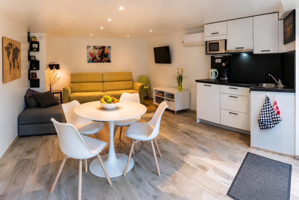 Ô17 Séjour wellness avec bain nordique à 5 min de Namur Apartment in Wallonia, Belgium