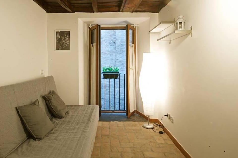 Living room, Seating area, Area and facilities