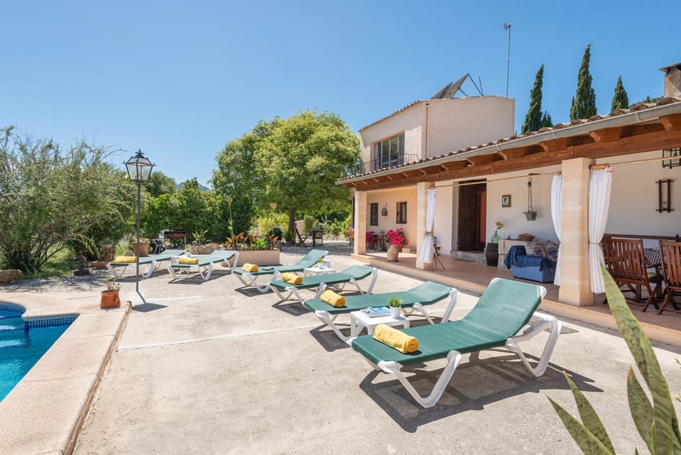 Property building, Patio