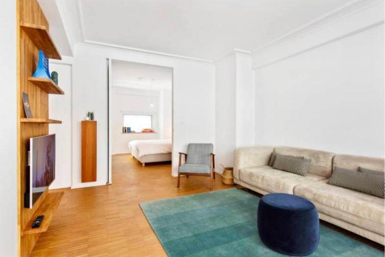 Bright and stylish apartment next to the sea! Apartment in Ostend