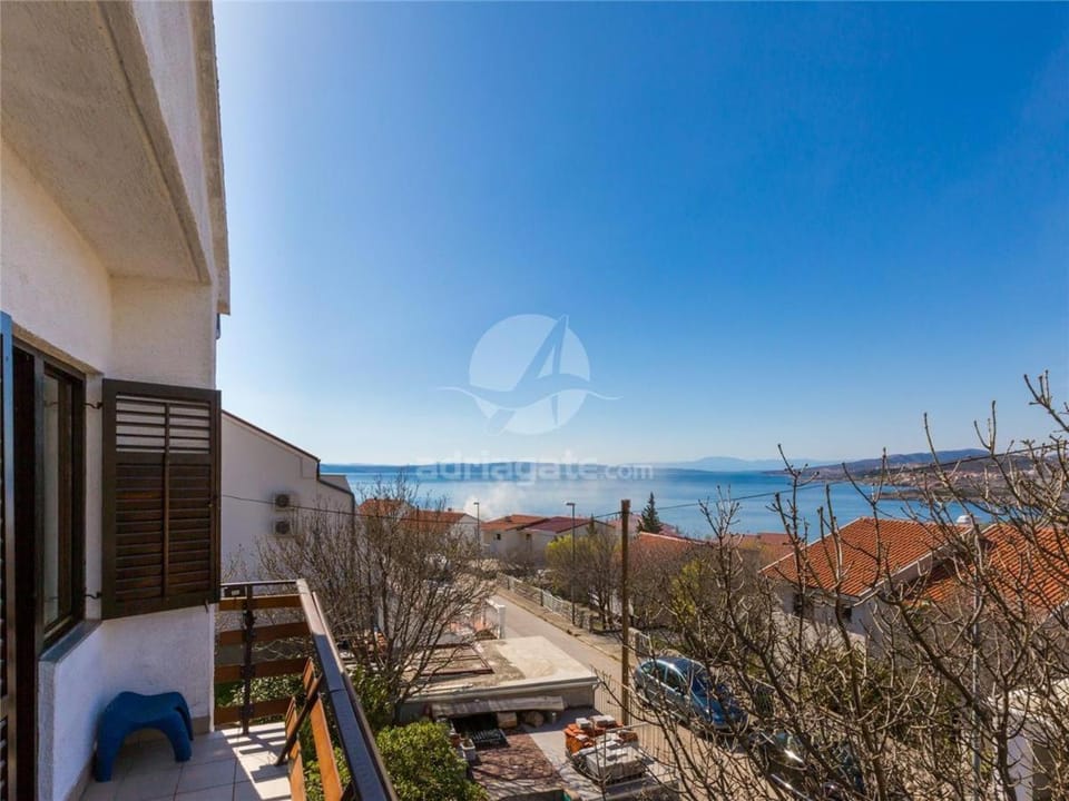 Balcony/Terrace, City view, Sea view, Street view