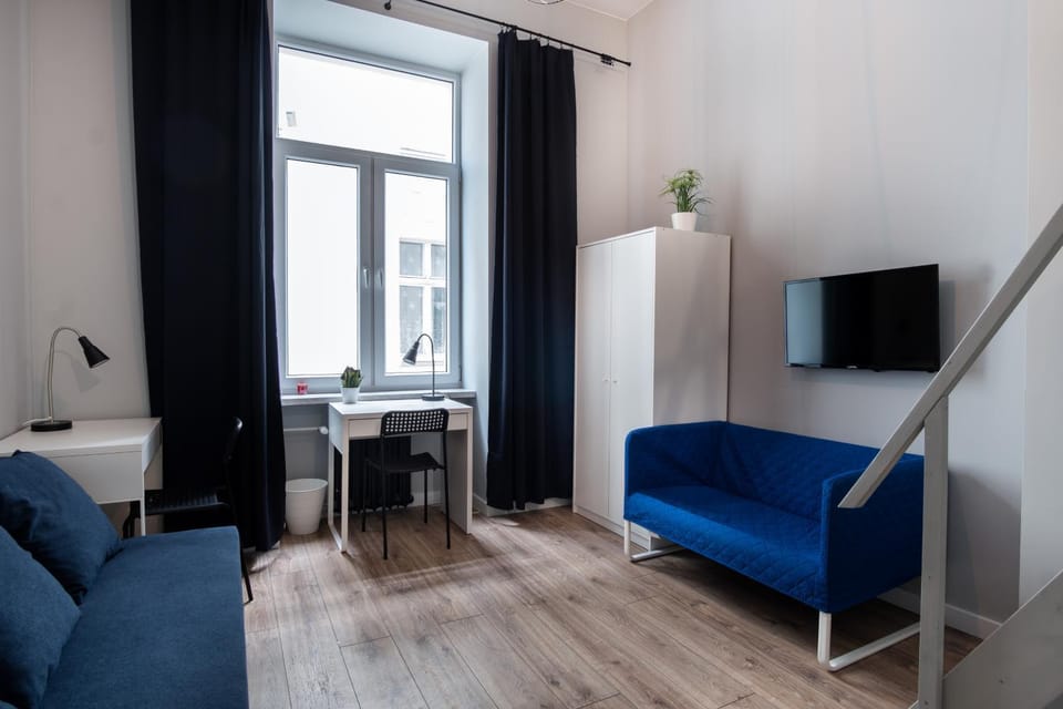 TV and multimedia, Seating area, Evening entertainment