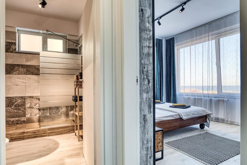 Bathroom, Bedroom