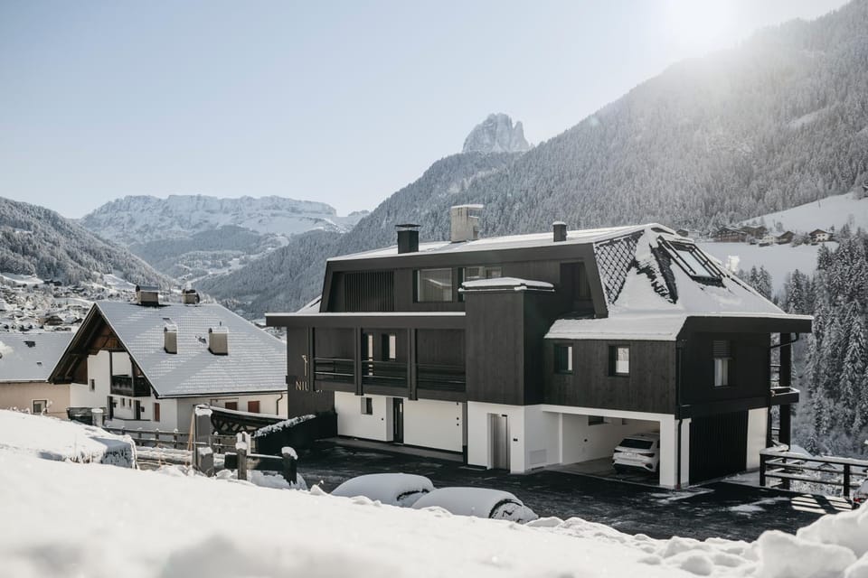 Property building, Natural landscape, Winter, Mountain view