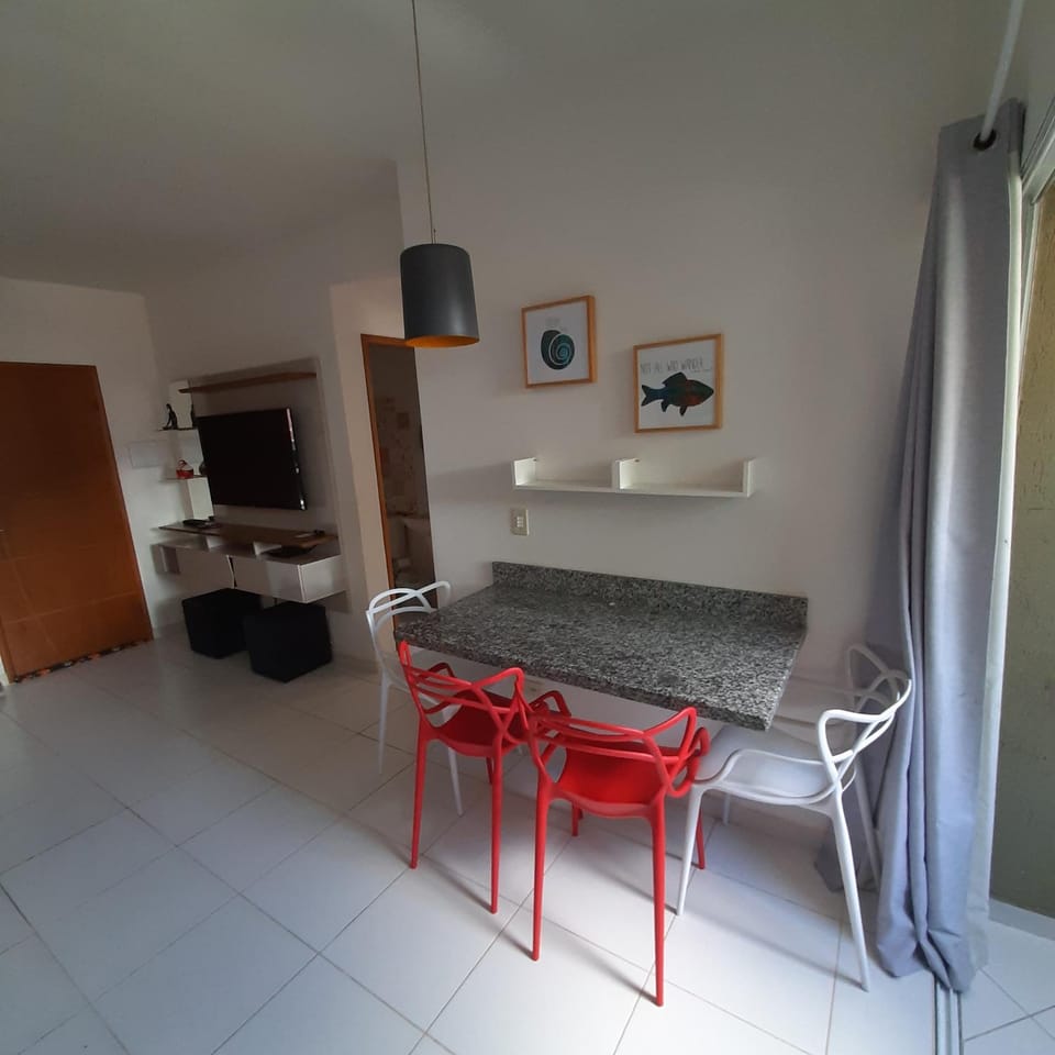 TV and multimedia, Kitchen or kitchenette, Living room, Seating area, Dining area