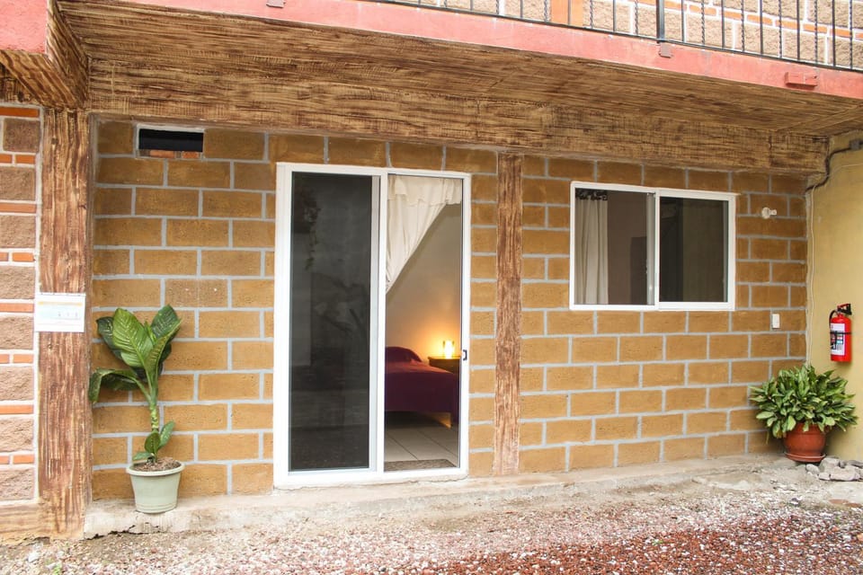 Hospedaje Piedra de Sol Inn in Tepoztlan