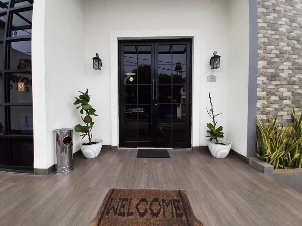 Flamboyan Residence Cipete Inn in South Jakarta City