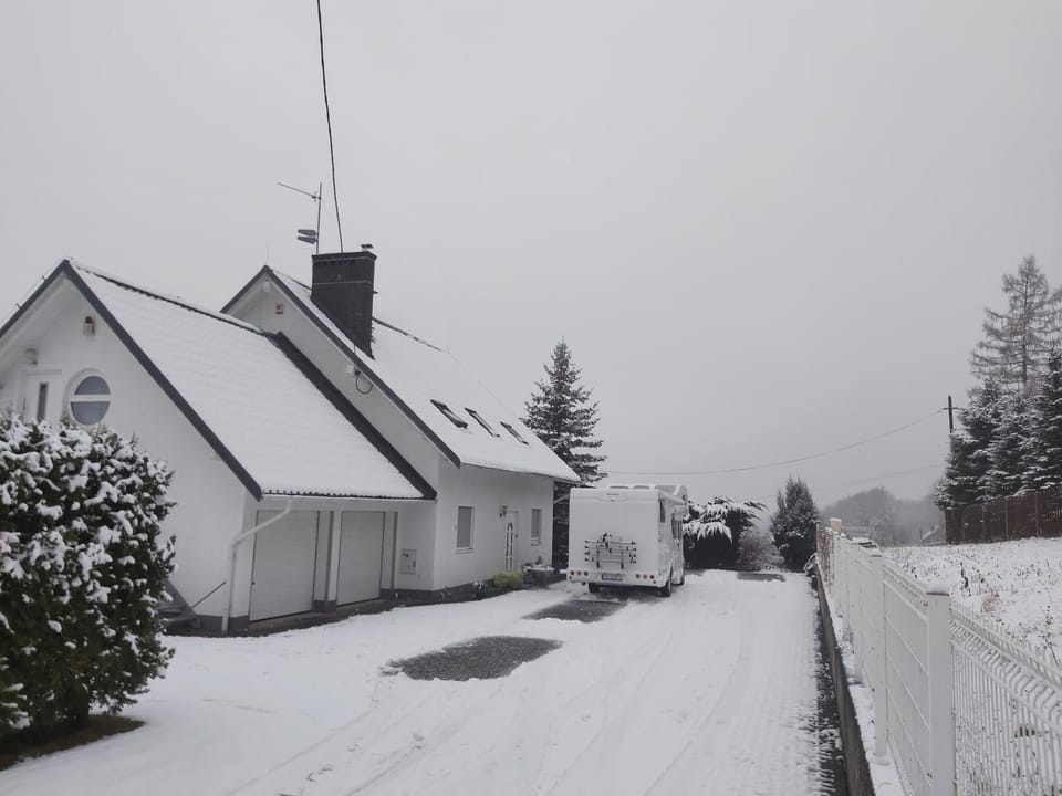 Property building, Winter