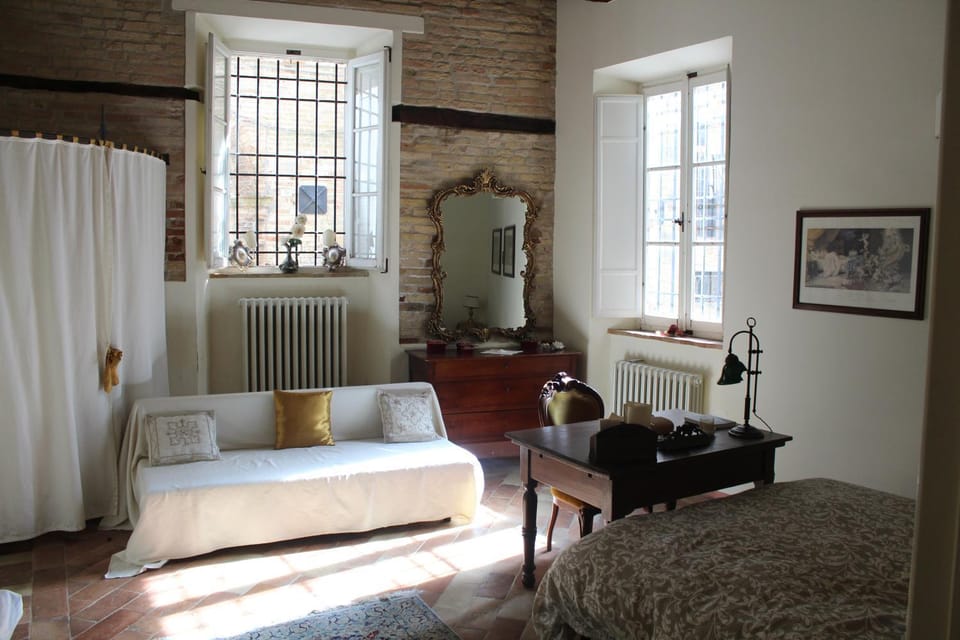 Palazzo Costantini Ludovica Suite Apartment in Fermo