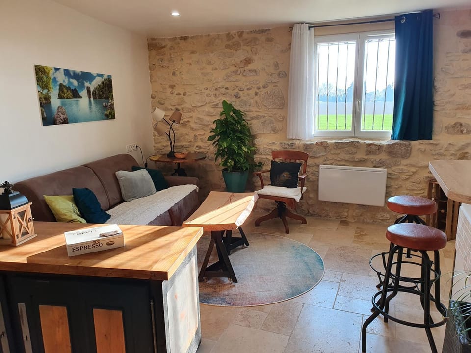 Living room, Lounge or bar