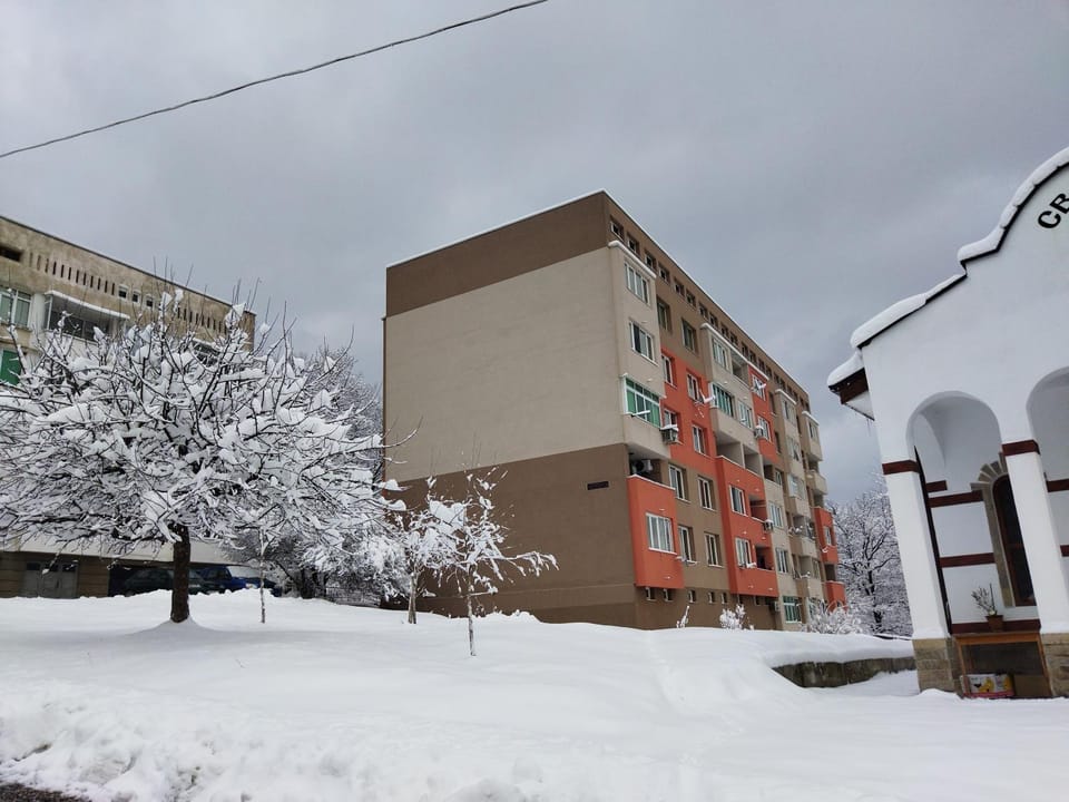Property building, Winter