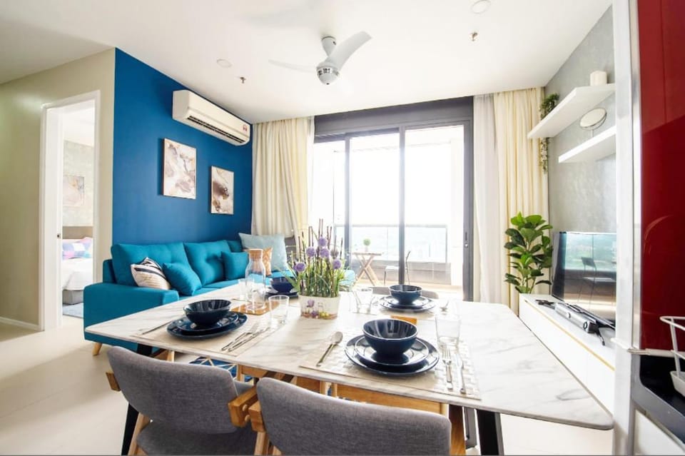 Arcoris Mont Kiara next 163plaza 1-4Pax one plus one Bedroom Apartment in Petaling Jaya