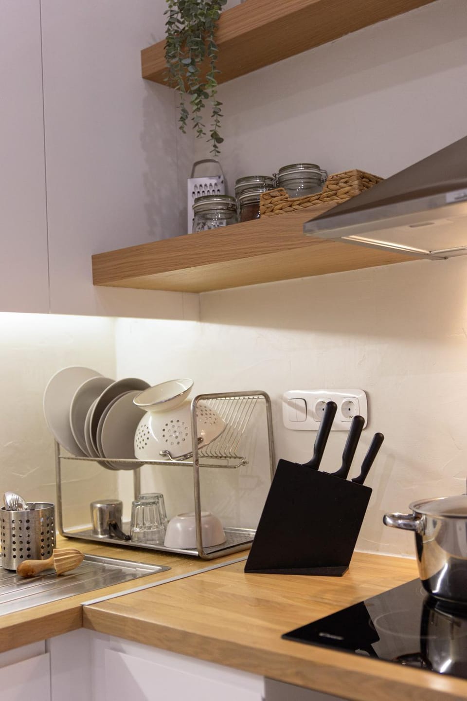 Coffee/tea facilities, Kitchen or kitchenette