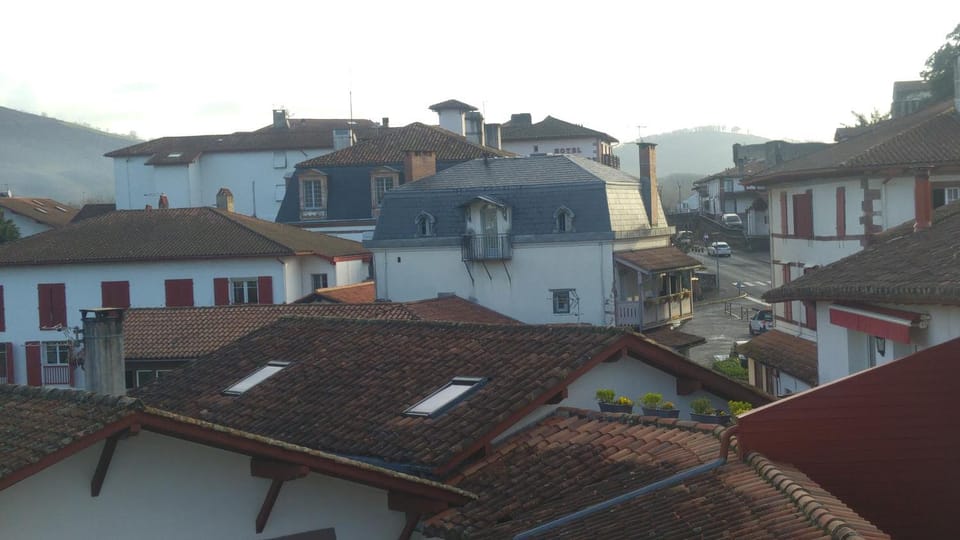 Hotel des Remparts Hotel in French Basque Country