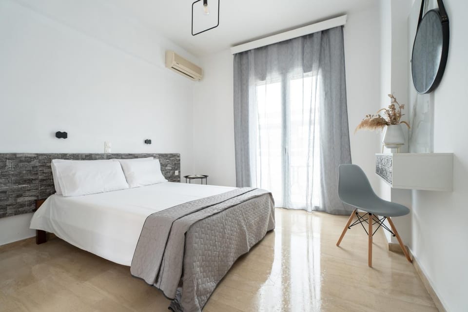 Bed, TV and multimedia, Photo of the whole room, Bedroom, air conditioner