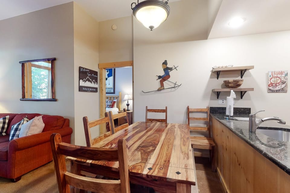 Taylor's Crossing 109 Apartment in Copper Mountain