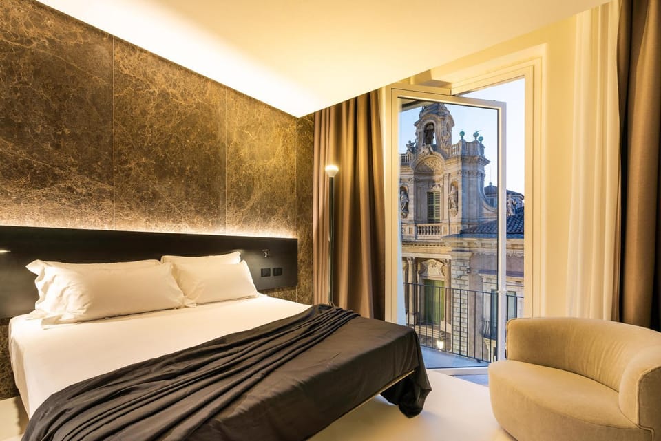 Shower, Property building, Restaurant/places to eat, Spring, Winter, Summer, Sauna, Steam room, Bathroom, View (from property/room), View (from property/room), Balcony/Terrace, Spa and wellness centre/facilities, Autumn, City view, Landmark view, Mountain view, Breakfast, Italian breakfast, Seasons
