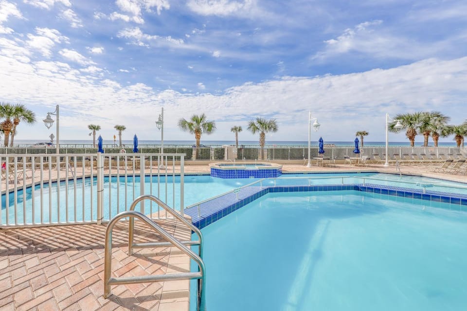Majestic Sun B0206 Apartment in Miramar Beach