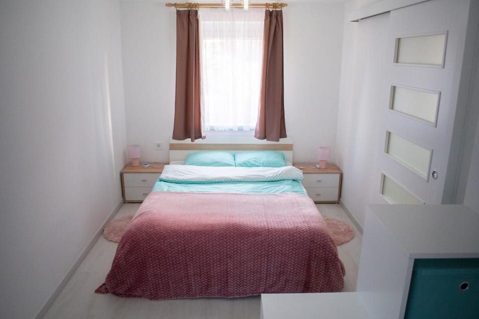 Günter Vendégház-Hajdúnánás Apartment in Slovakia