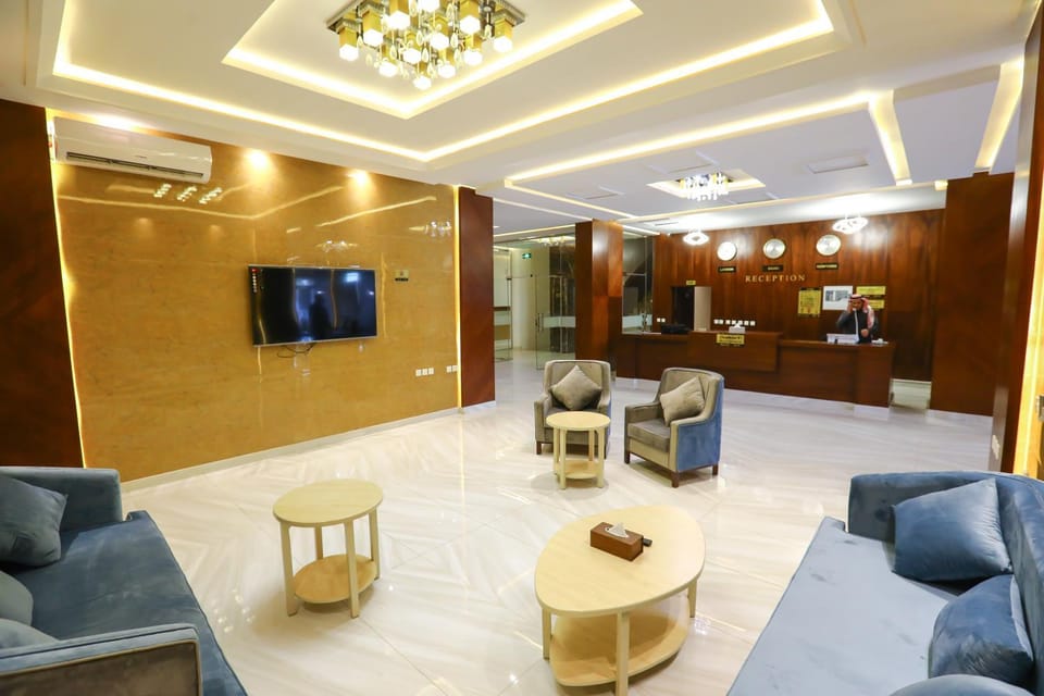 TV and multimedia, Lobby or reception, Seating area