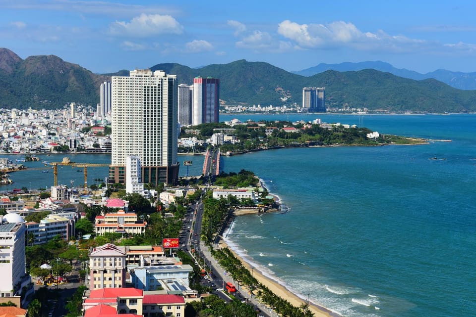 City view, Sea view