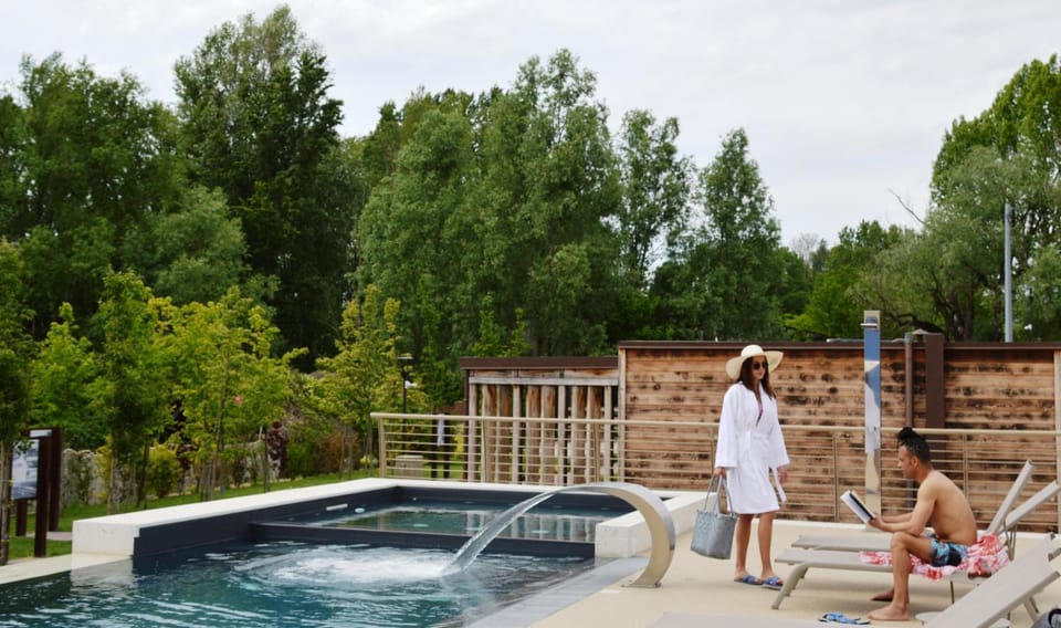 Pool view, Swimming pool
