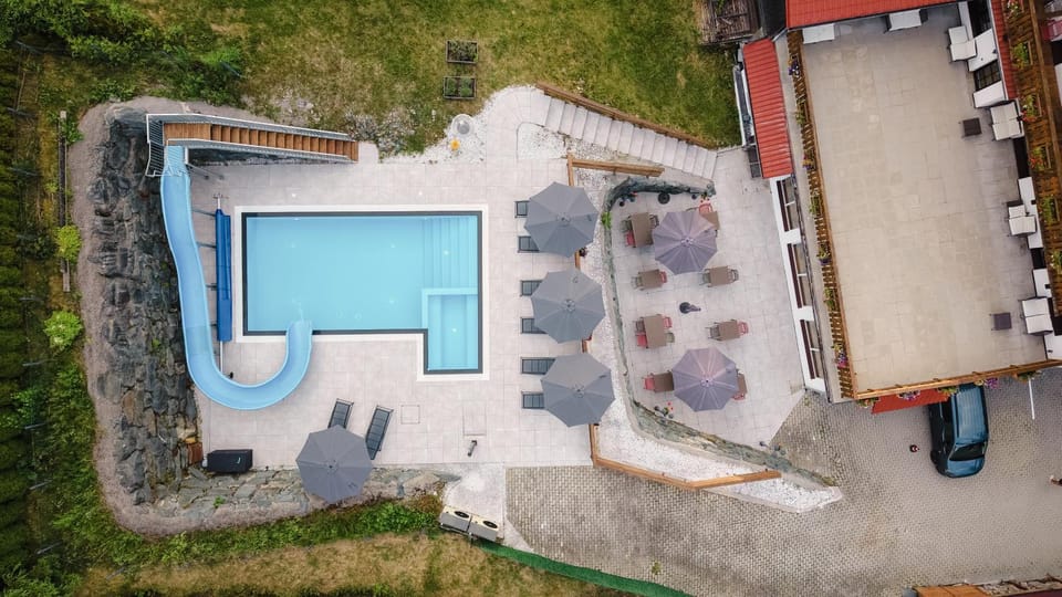Property building, Swimming pool
