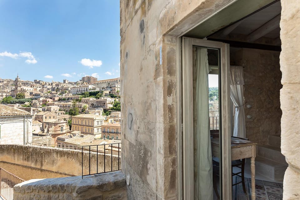 Property building, View (from property/room), City view