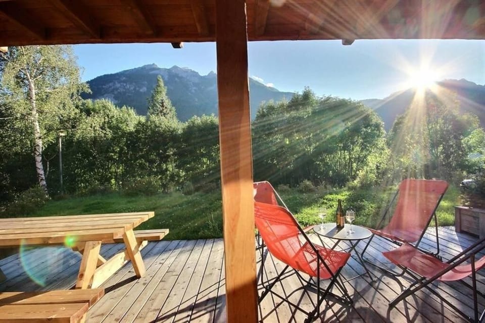 Garden, Balcony/Terrace, Mountain view