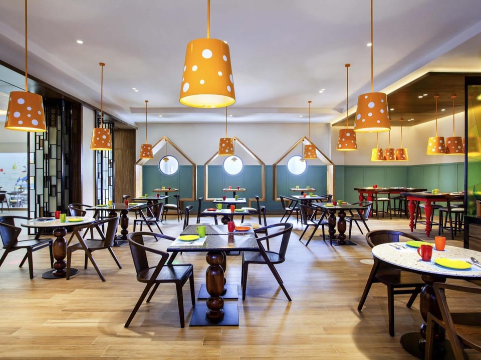 Restaurant/places to eat