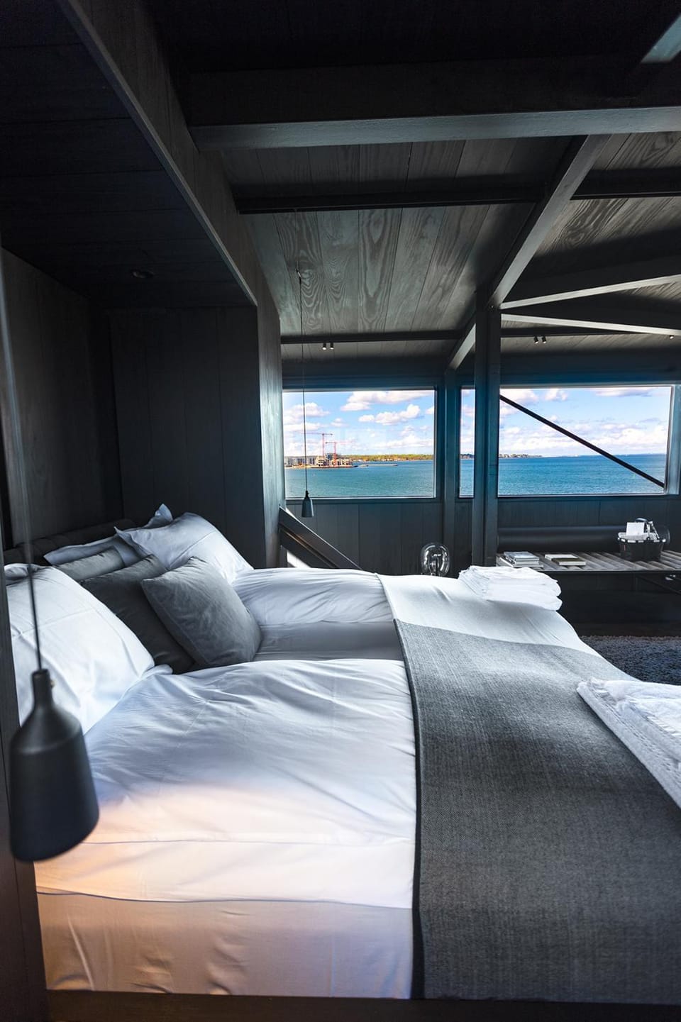 Bed, Bedroom, Sea view