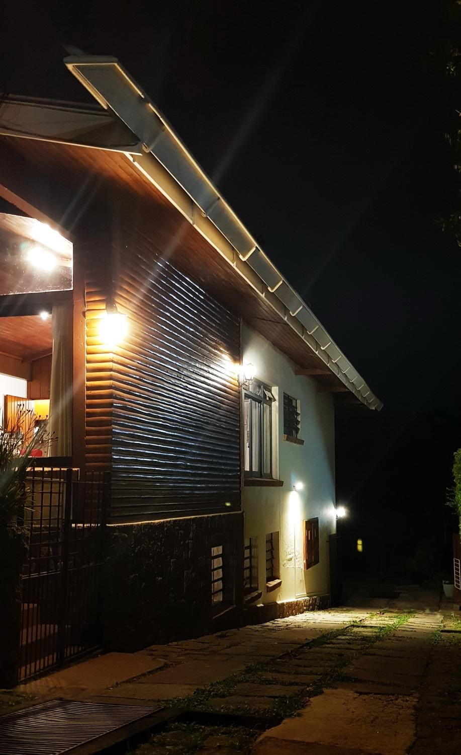 Facade/entrance, Night, Garden, On site, Street view