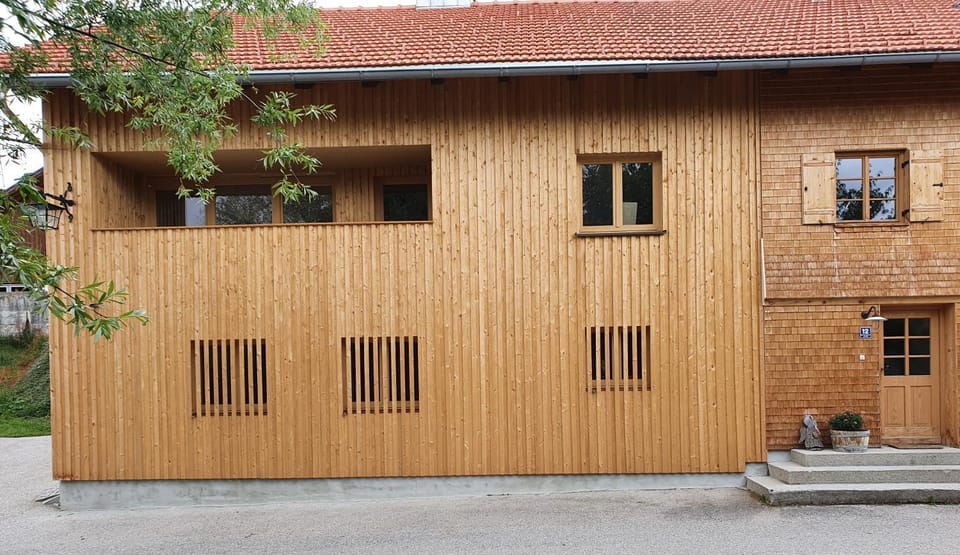 Property building, Facade/entrance