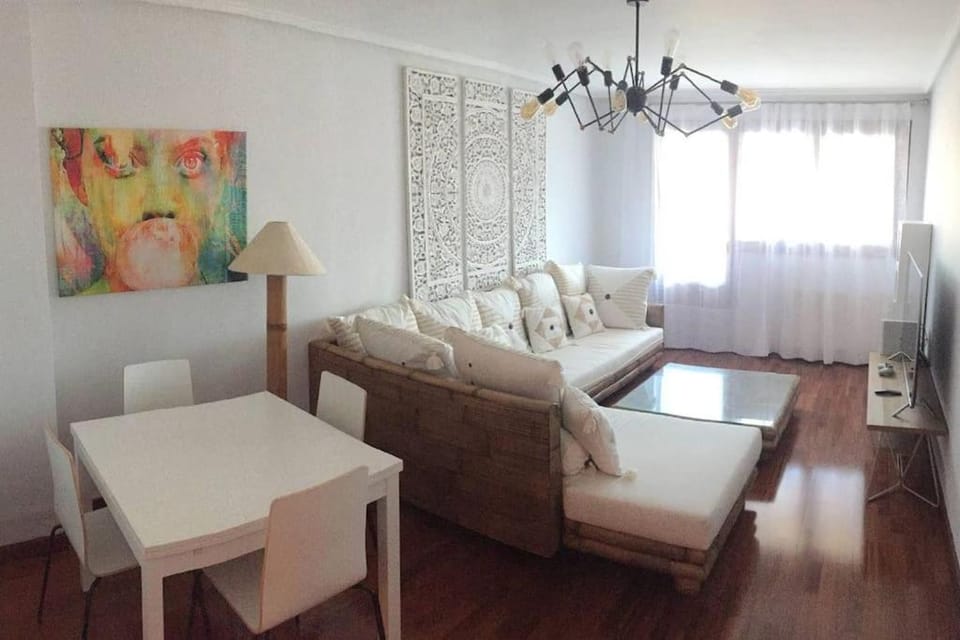 Communal lounge/ TV room, Lounge or bar