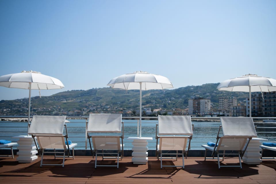 Solarium, sunbed