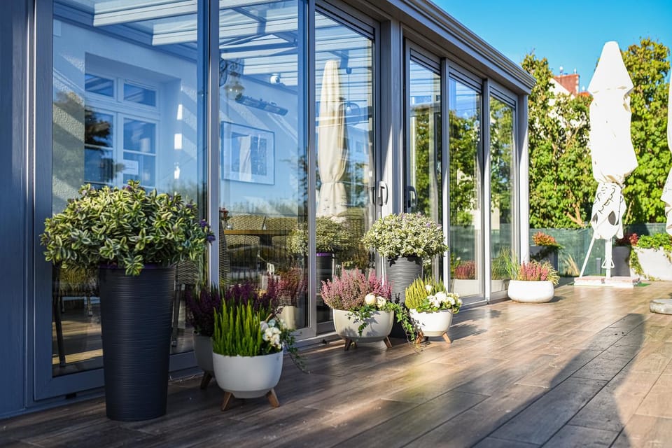 Property building, Balcony/Terrace, Internal: Not applicable to any particular room