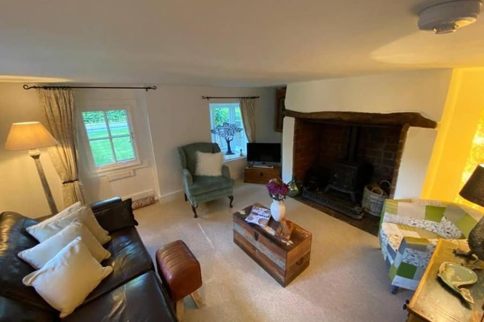 ROSE COTTAGE House in England
