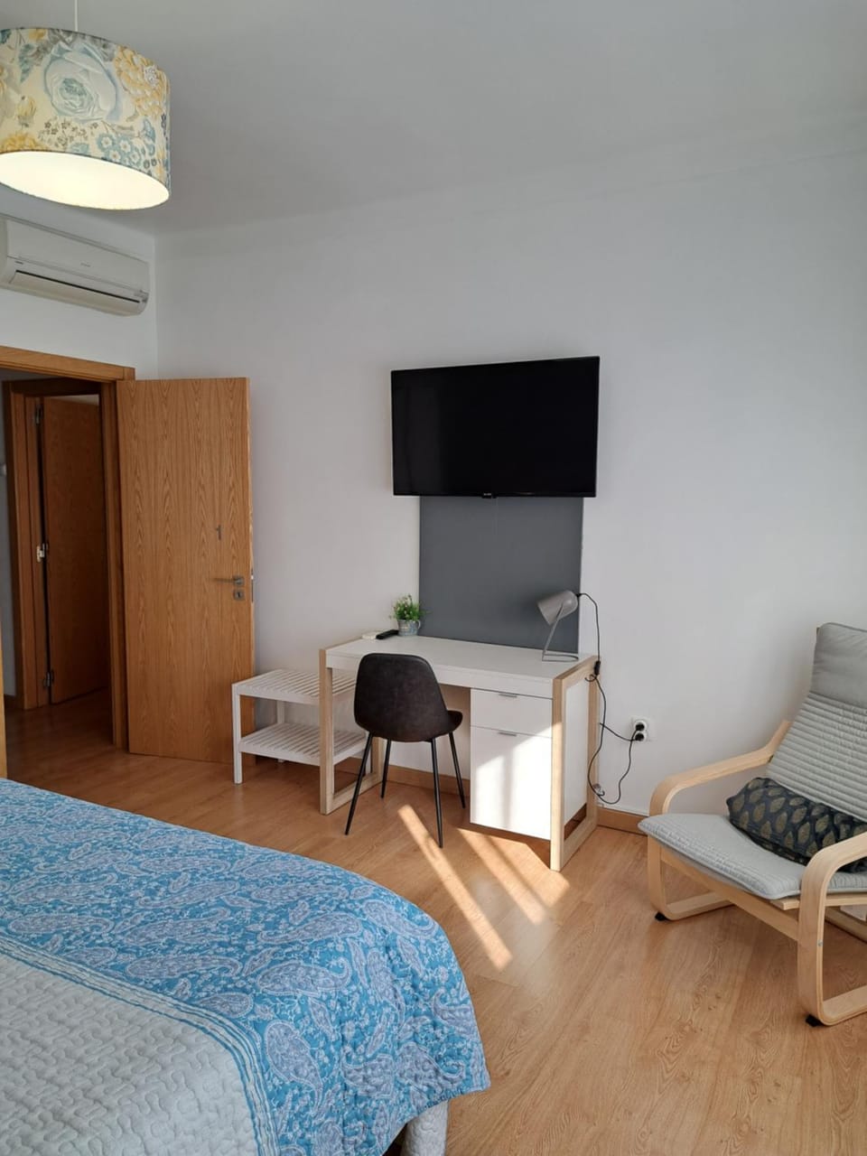 TV and multimedia, Bedroom