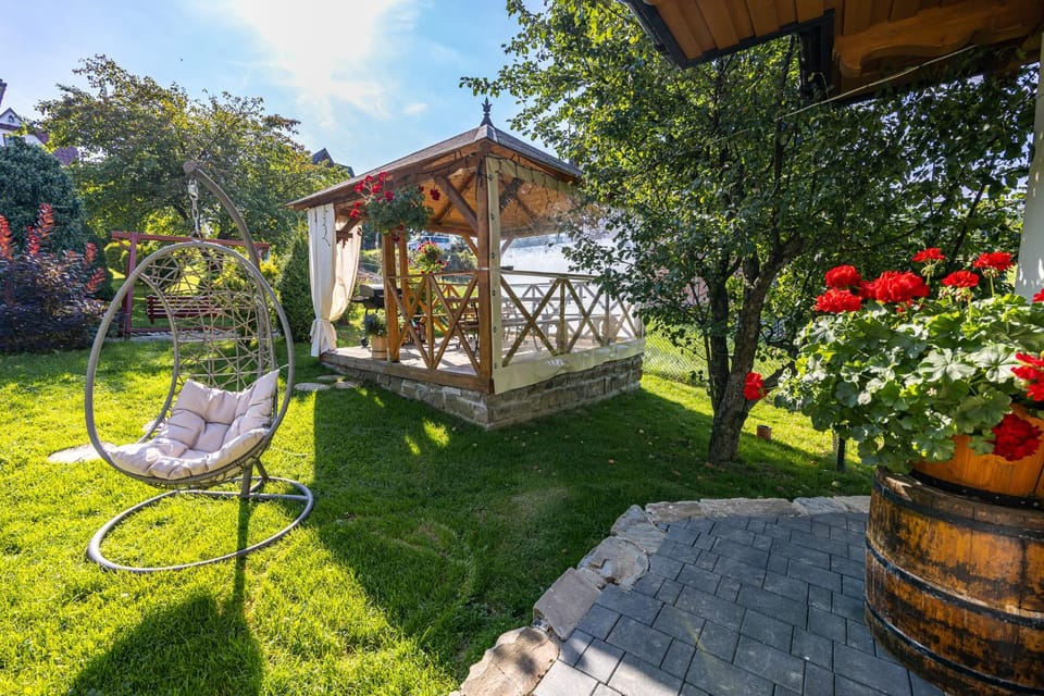 Patio, Natural landscape, Garden, sunbed