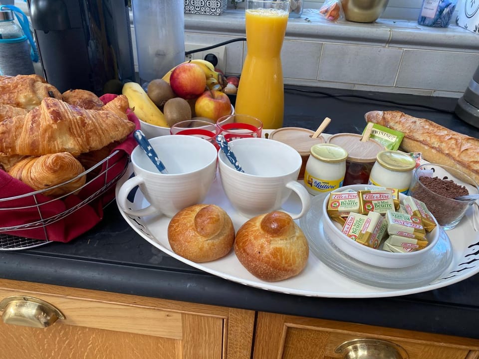 Breakfast, Breakfast