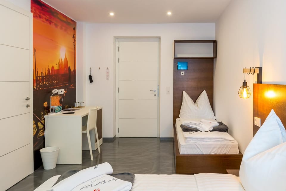 Zum kleinen Italiener - Ristorante Pizzeria Pension Bed and Breakfast in Upper Austria