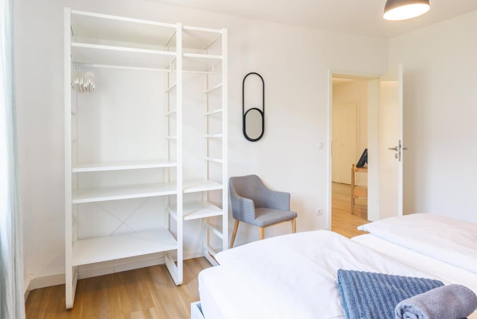 Photo of the whole room, wardrobe