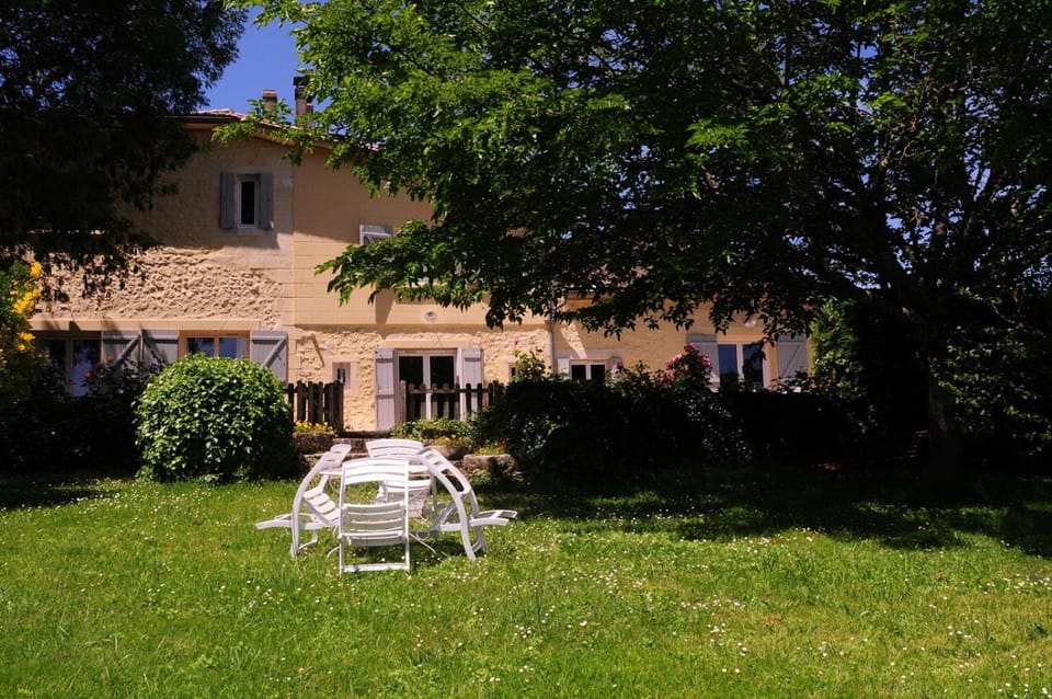 Day, Garden