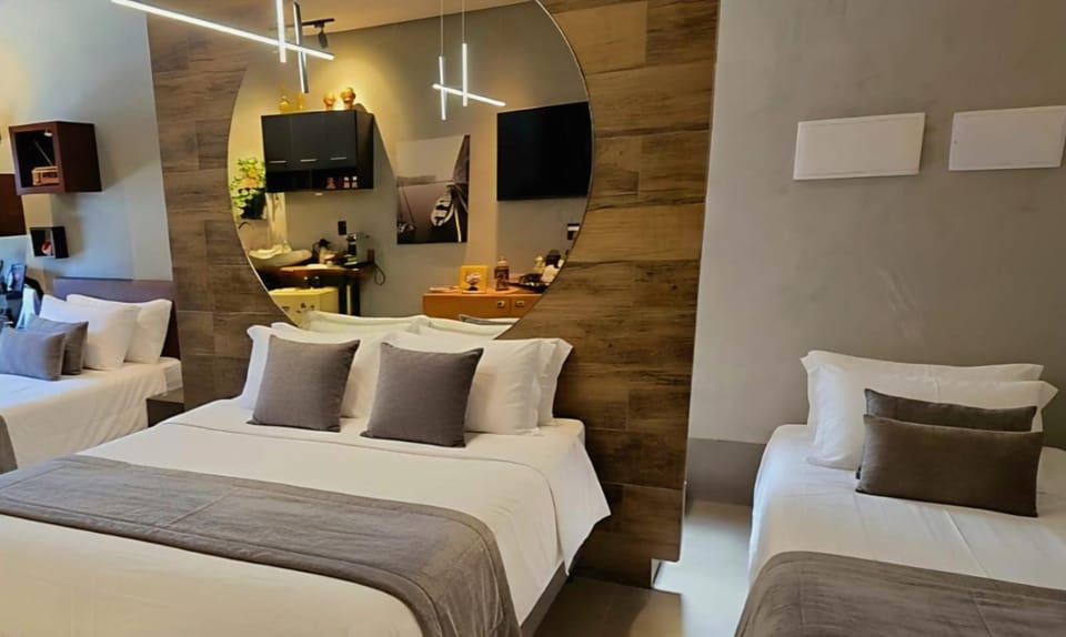 D Suítes - Checkin ate 21 Hs - ZAP pras coordenadas de acesso - Dois ENDEREÇOS Hotel in Goiania