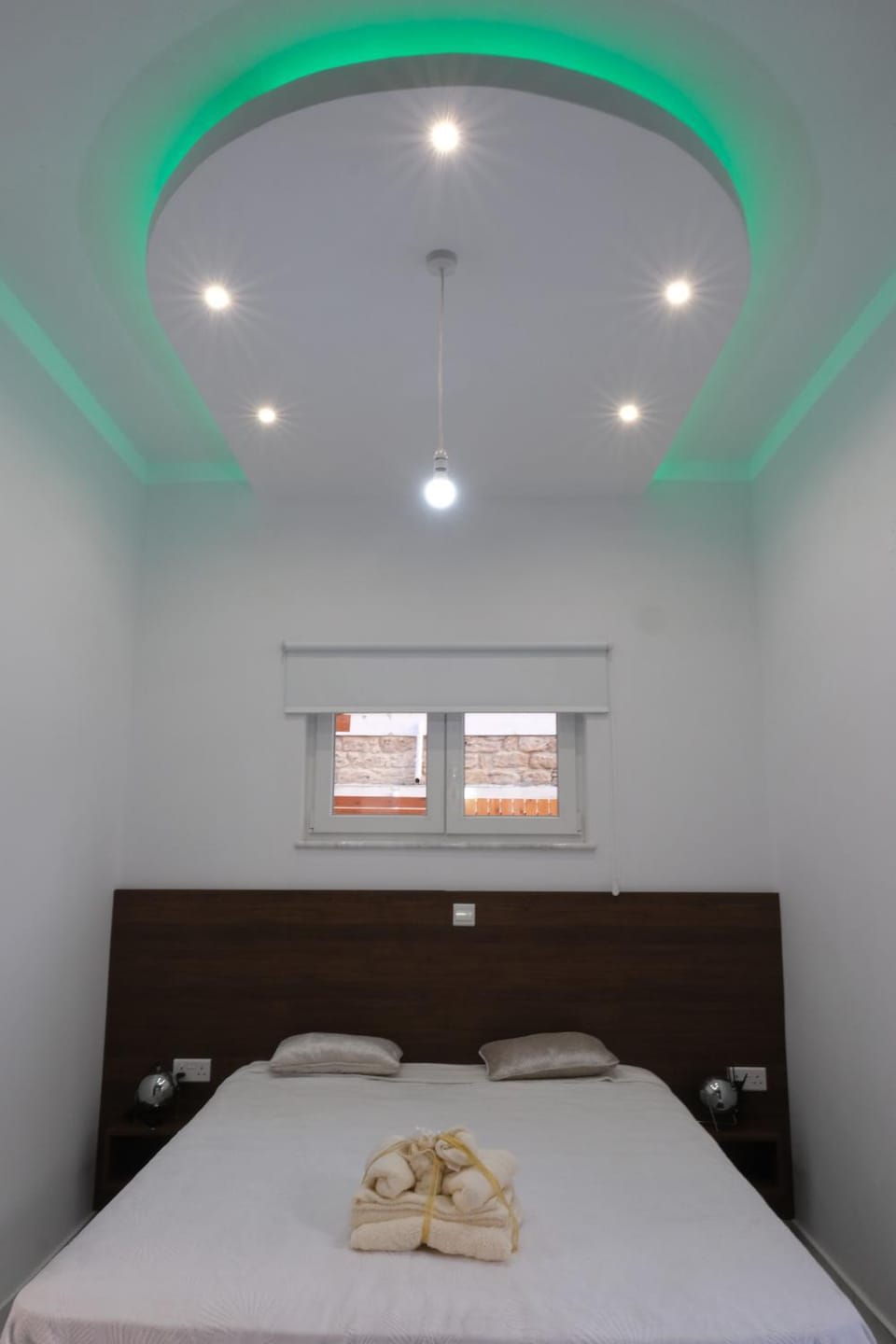 Luxury Fani House Next to Harbor area with Jacuzzi Apartment in Paphos