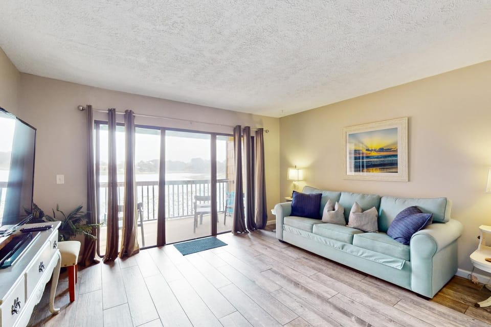 Polynesian Village - Unit 222 Apartment in Panama City Beach
