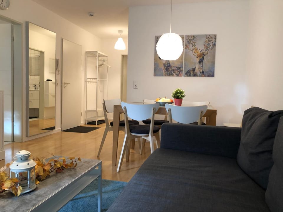 Living room, Seating area, Dining area