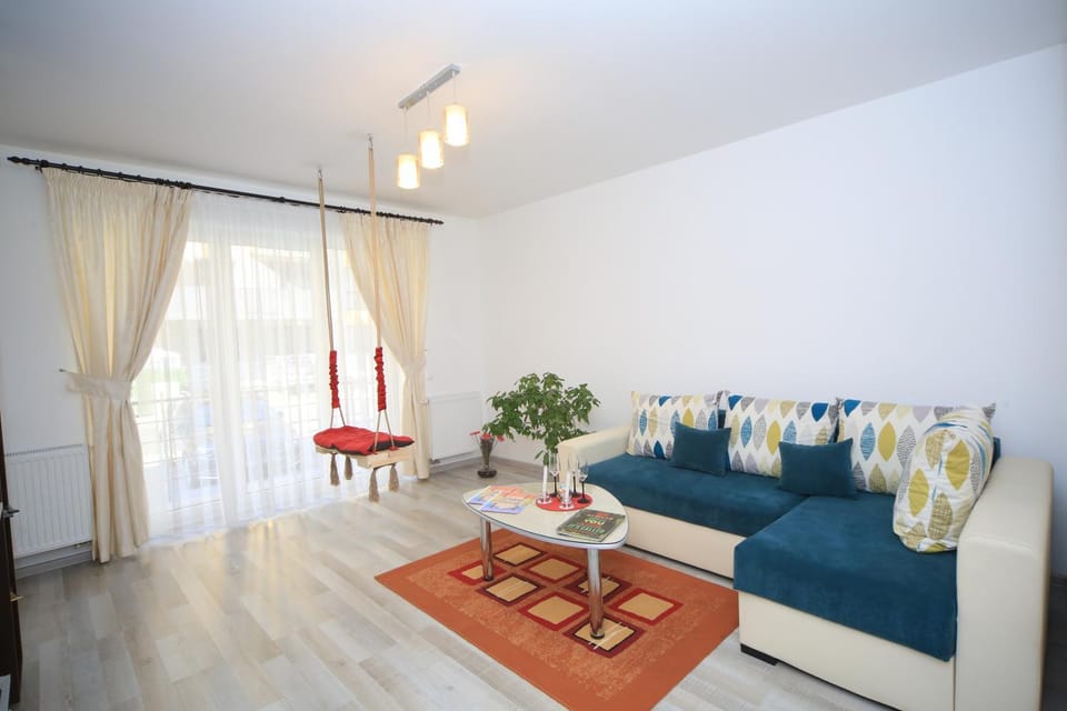Library, TV and multimedia, Living room, Seating area