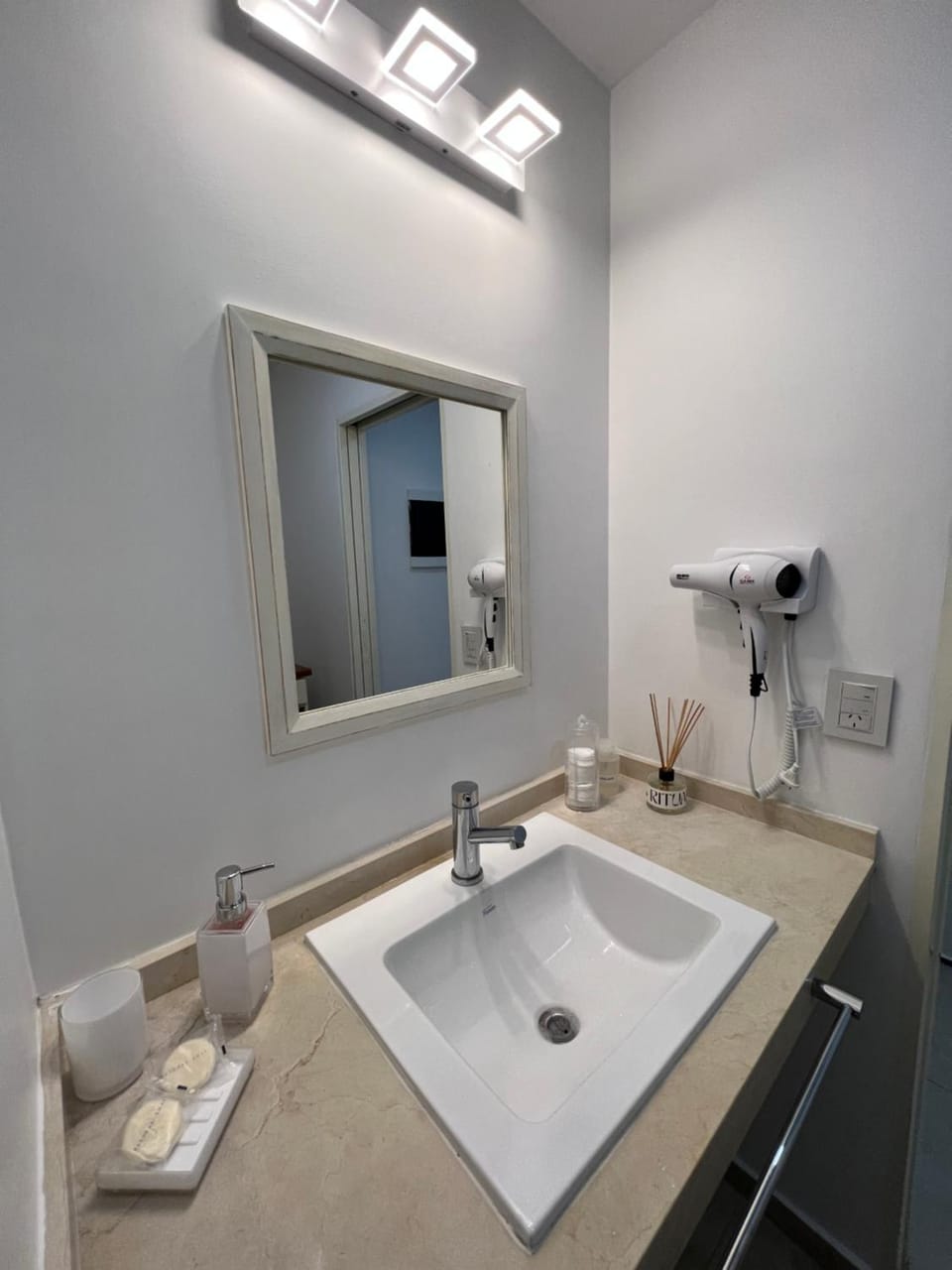 Monoambiente Home&Office Apartment in Cipolletti