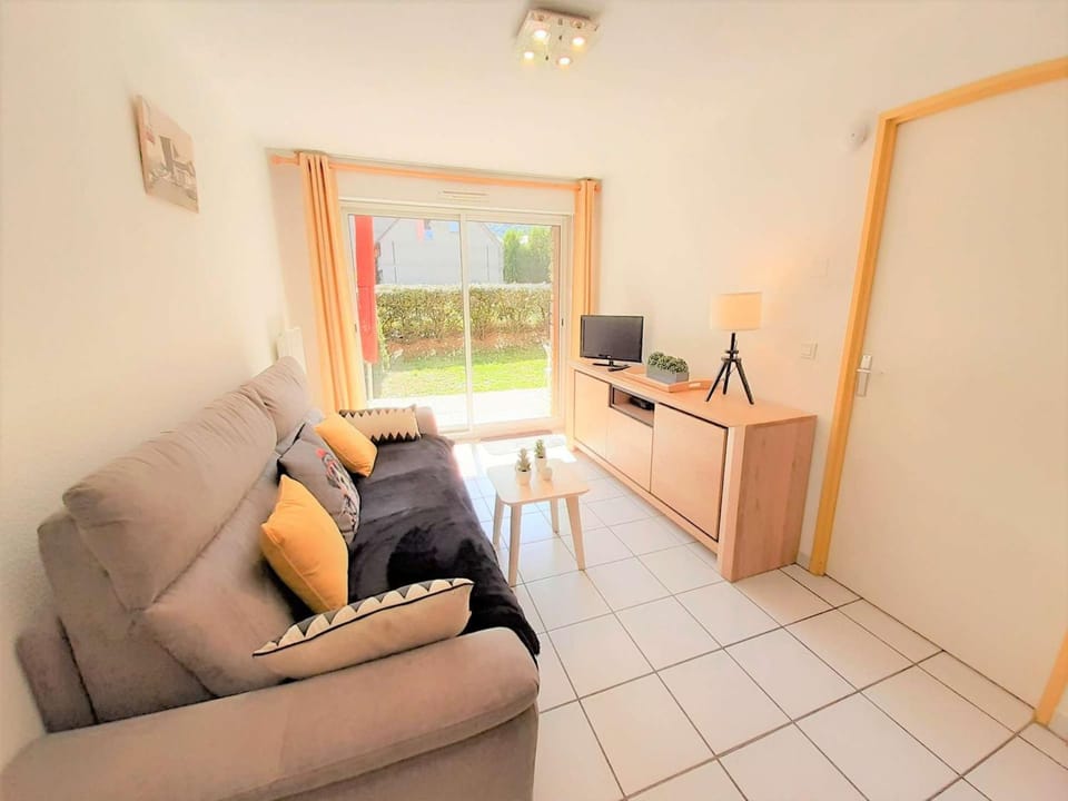 Appartement T2 avec Jardin - 6 Couchages, 3 Étoiles, Parking, WiFi - Saint-Lary-Soulan - FR-1-457-224 Apartment in Saint-Lary-Soulan